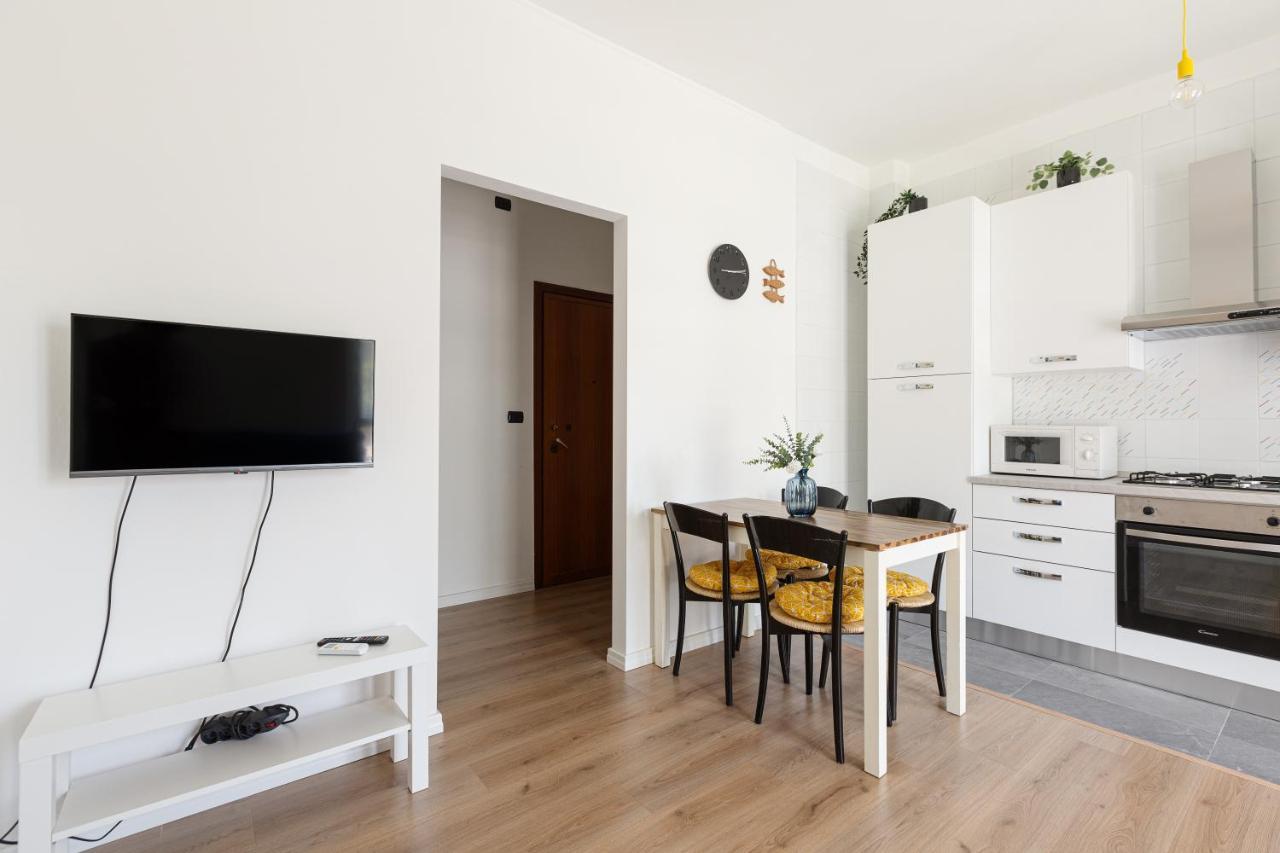 Udine M2 Subway Balcony Apt Appartamento Milano