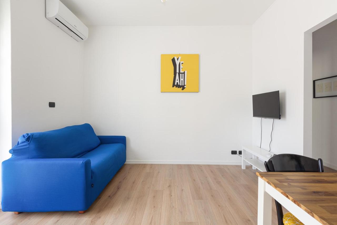 Udine M2 Subway Balcony Apt Mailand